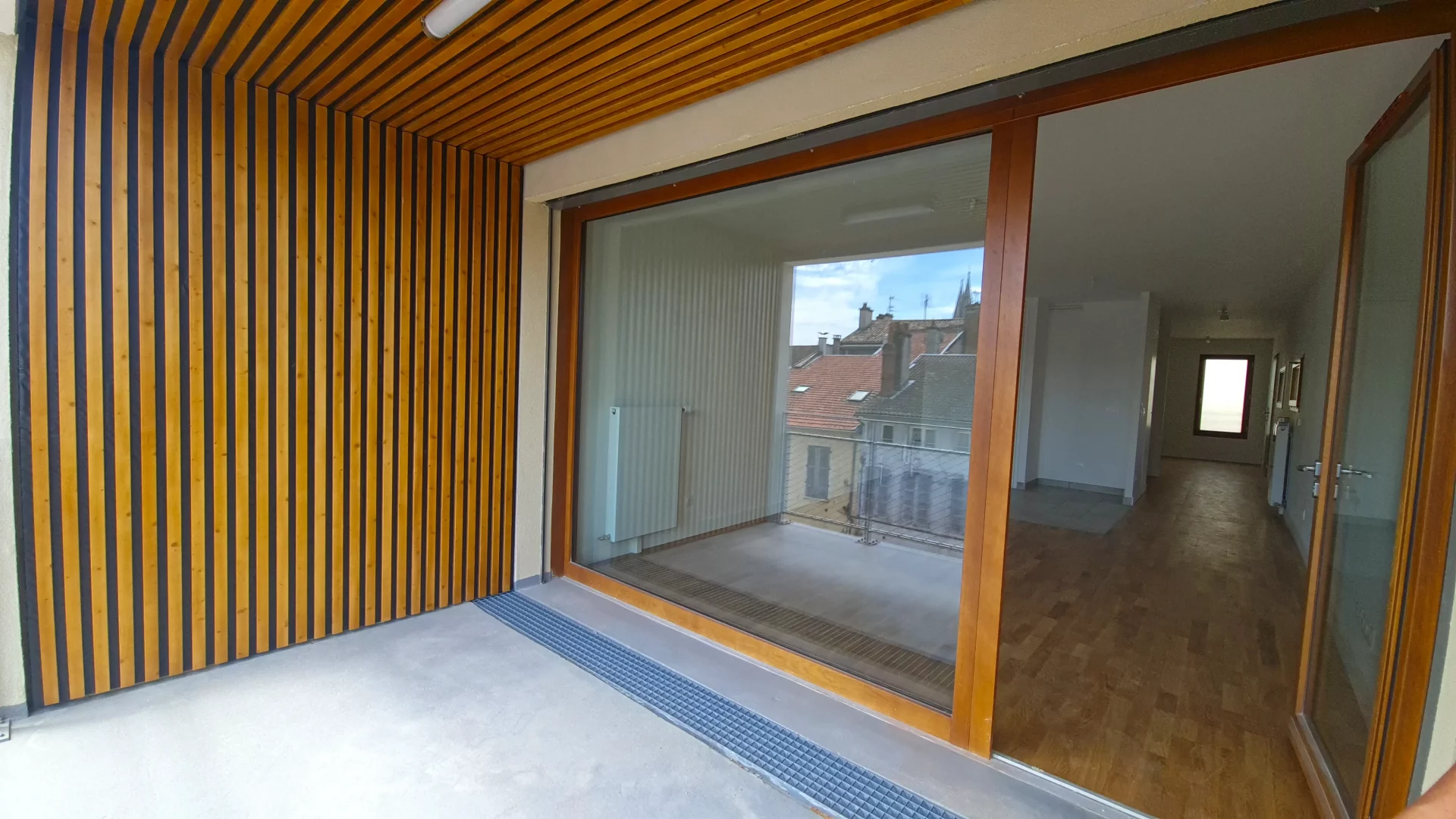 APPARTEMENT T4 | 89,83 m² à Mâcon Place aux Herbes | Mâcon centre